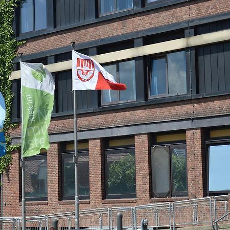 Kiek In Aoer Jugendherberge & Hostel Neumuenster Exterior photo